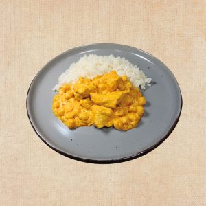 Curry de Pollo y Garbanzos con Arroz, plato casero saludable de Los Paques de Juan.