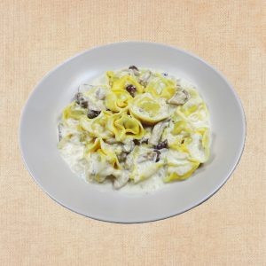 Tortellinis con Salsa de Setas, plato casero saludable de Los Paques de Juan.